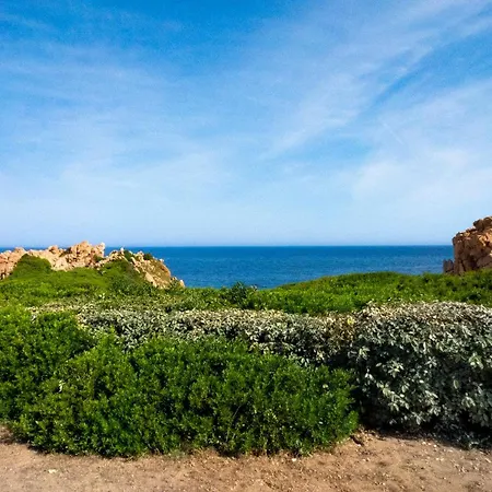 Mares A Pochi Passi Dal Mare Con Piscine Naturali Costa Paradiso